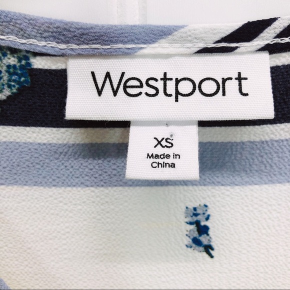 Westport Size XS Floral Bell Sleeve Blouse Top - Picture 6 of 8